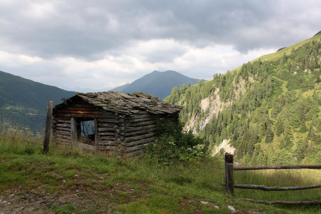 Haus Dabaklamm Apartment Kals am Grossglockner Exterior photo